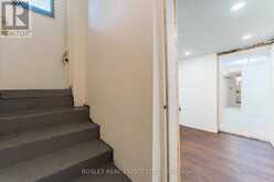 17 KINGS PARK BOULEVARD Toronto