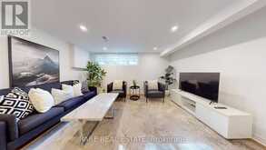 295 KENILWORTH AVENUE Toronto