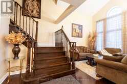 27 GRACKLE TRAIL Toronto