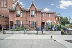 TH17 - 166B NIAGARA STREET Toronto