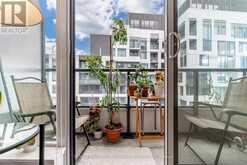 1516 - 27 BATHURST STREET W Toronto