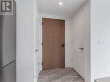 916 - 8 TIPPETT ROAD Toronto