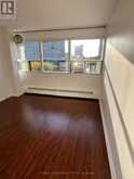 605 - 100 LEEWARD GLENWAY Toronto