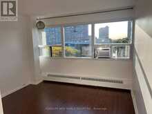 605 - 100 LEEWARD GLENWAY Toronto