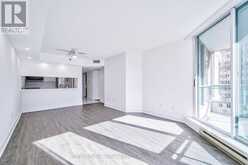 611 - 38 ELM STREET Toronto