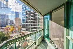 611 - 38 ELM STREET Toronto