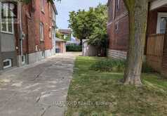 295 OAKWOOD AVENUE Toronto