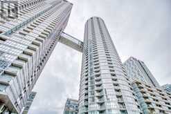 930 - 21 ICEBOAT TERRACE Toronto