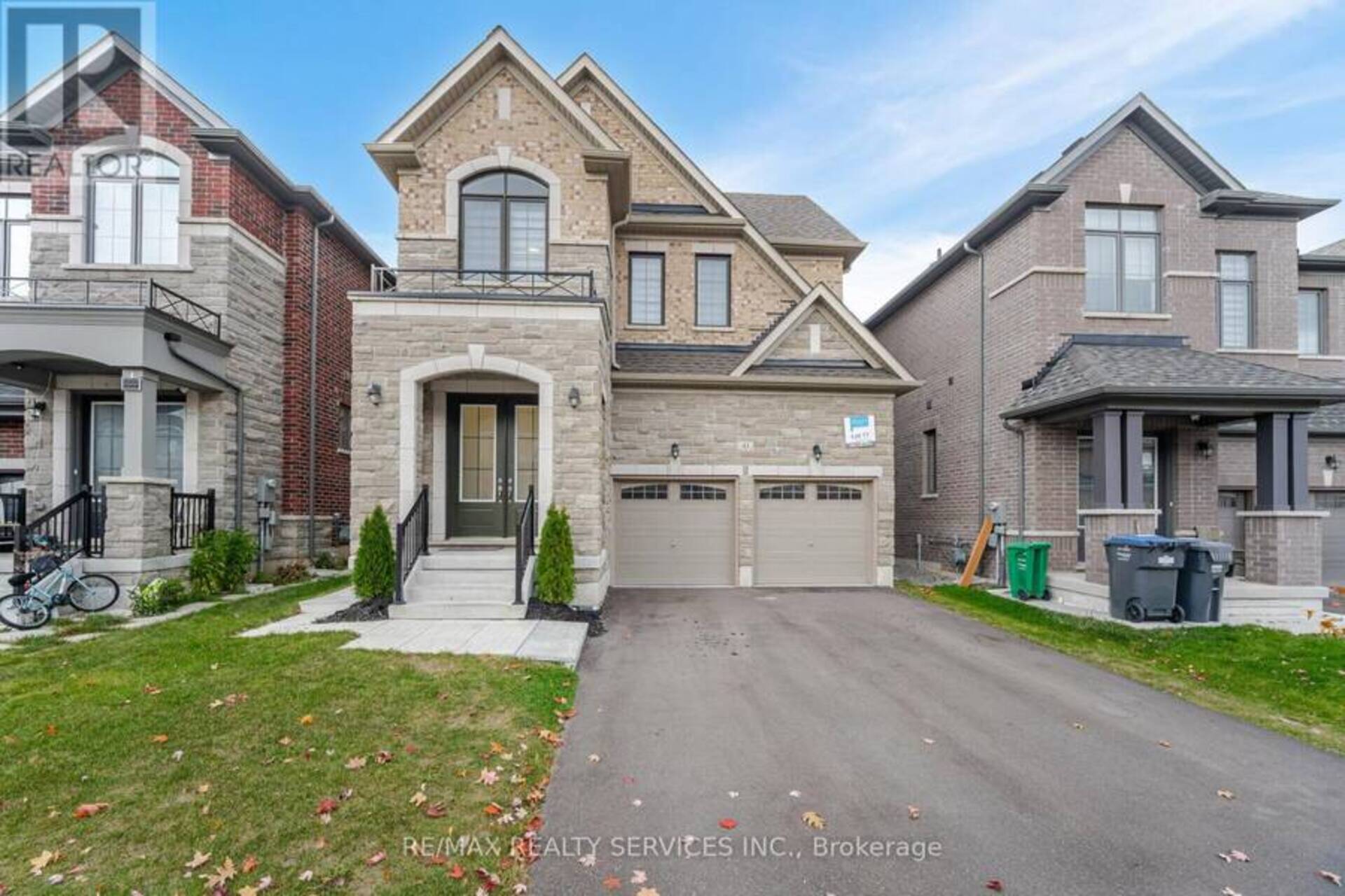 43 RAINBROOK CLOSE Brampton