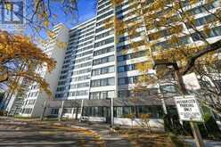 706 - 3000 BATHURST STREET Toronto