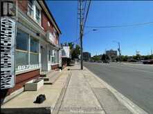 37 DUNDAS STREET W Mississauga