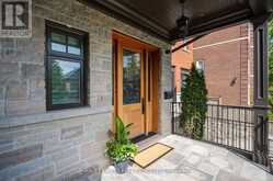 72 LAWTON BOULEVARD Toronto