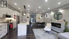 1319 CHEE CHEE LANDING Milton