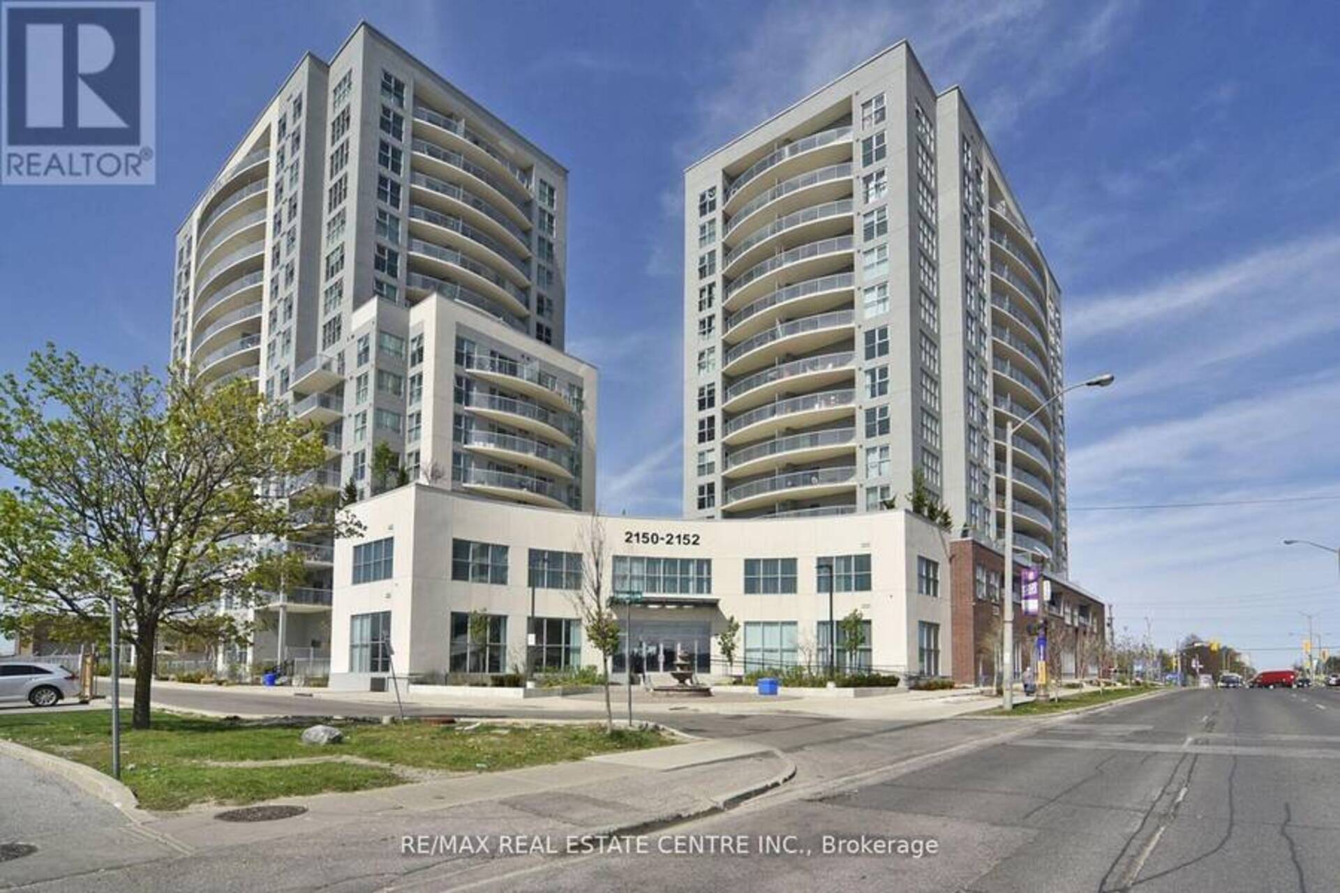 612 - 2150 LAWRENCE AVENUE Toronto