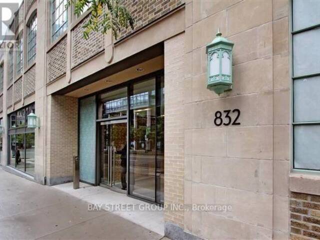 1410 - 832 BAY STREET Toronto Ontario