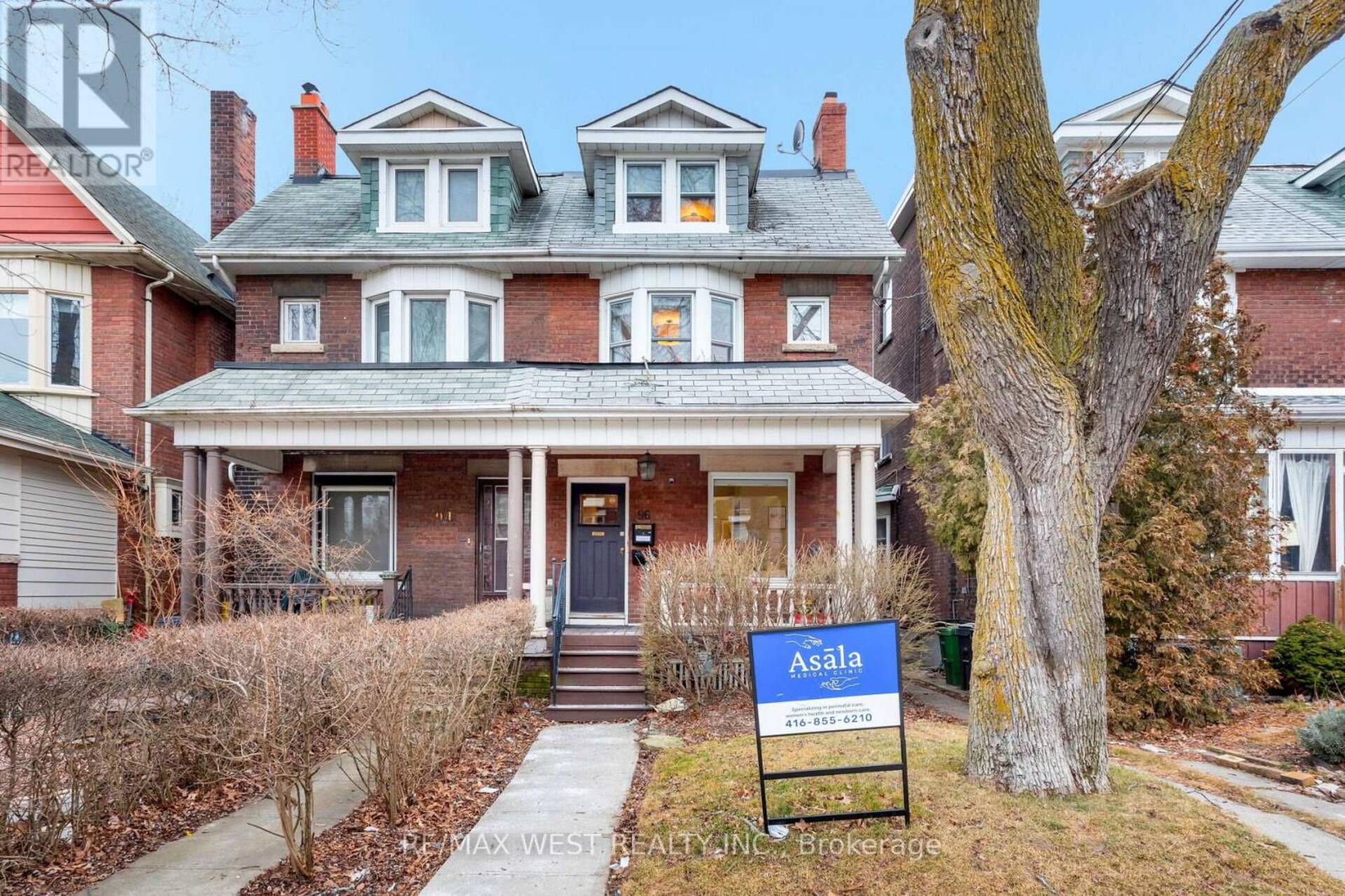 96 RONCESVALLES AVENUE Toronto