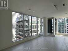 2806 - 15 MERCER STREET Toronto