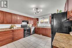 6 DANTON COURT Ajax