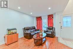 3 HITCHEN AVENUE Ajax