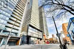 1702 RM - 28 WELLESLEY STREET E Toronto