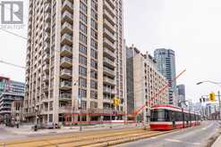 112 - 614 FLEET STREET Toronto