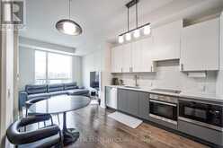 916 - 23 GLEBE ROAD W Toronto