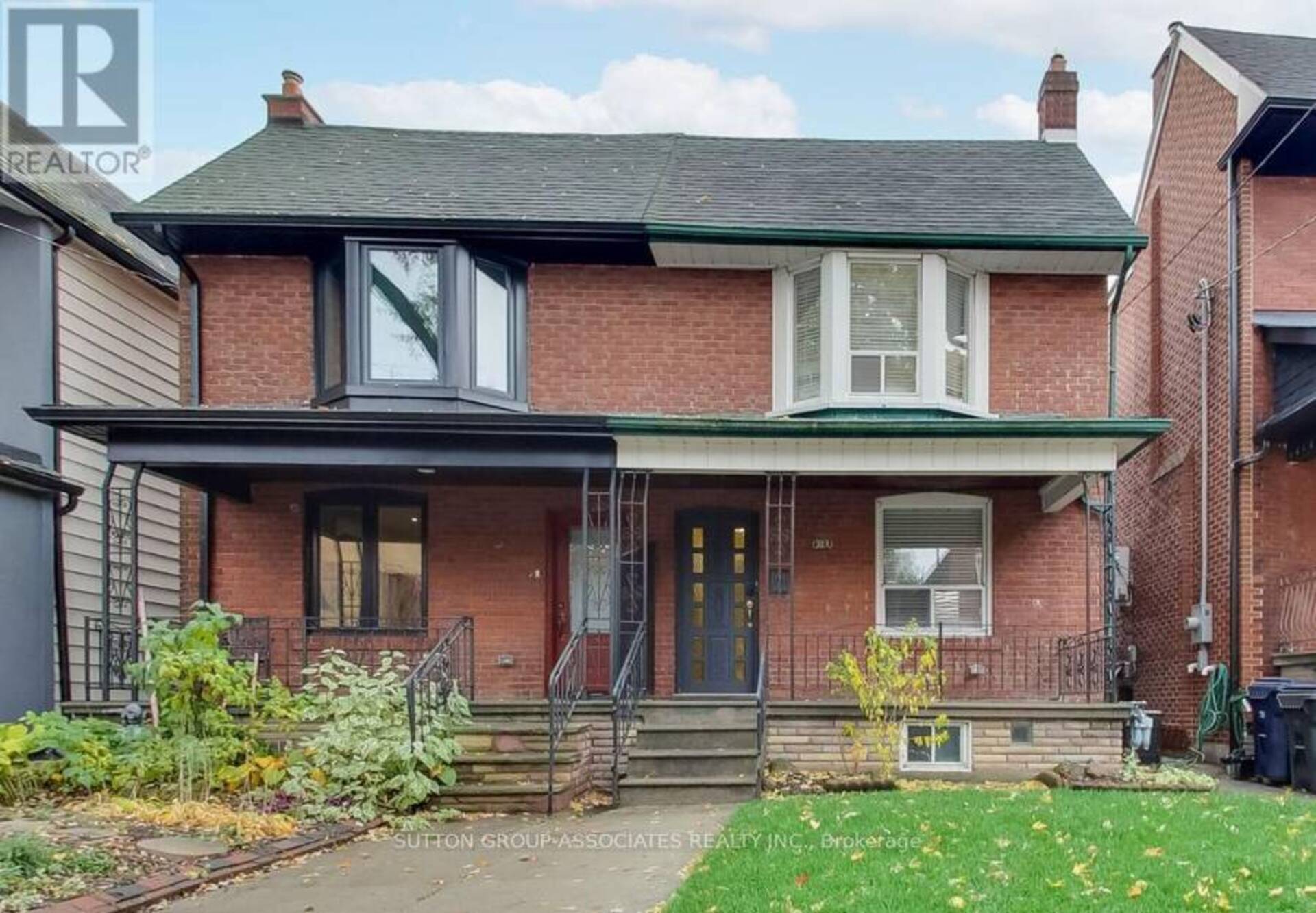 32A ARLINGTON AVENUE Toronto