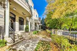 108 PLEASANT BOULEVARD Toronto