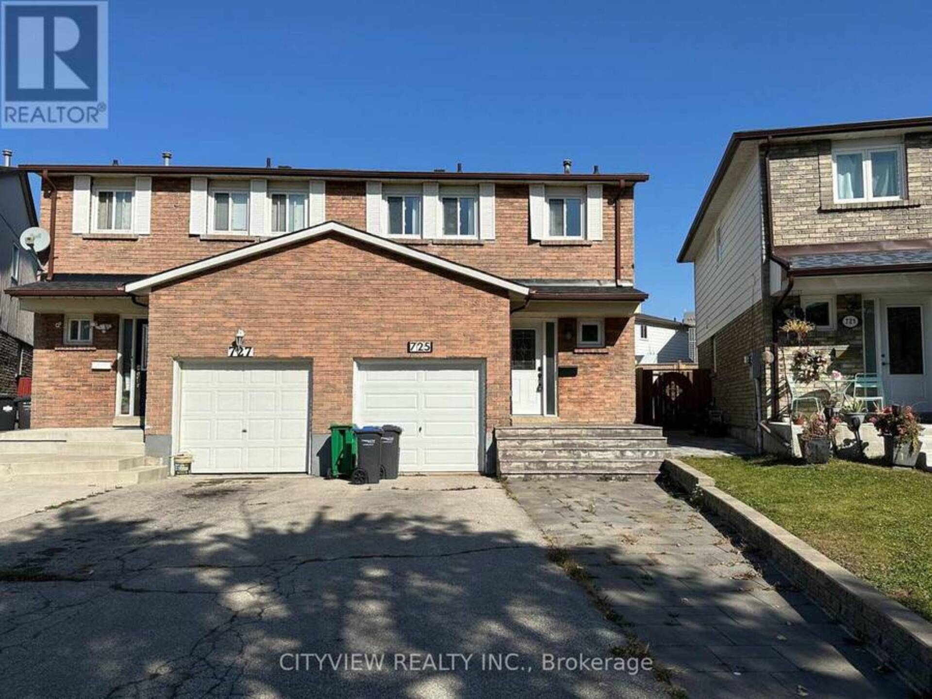 725 ASHBURNHAM PLACE Mississauga