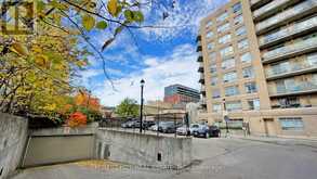 310 - 140 BATHURST STREET N Toronto