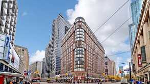 407 - 7 CARLTON STREET Toronto