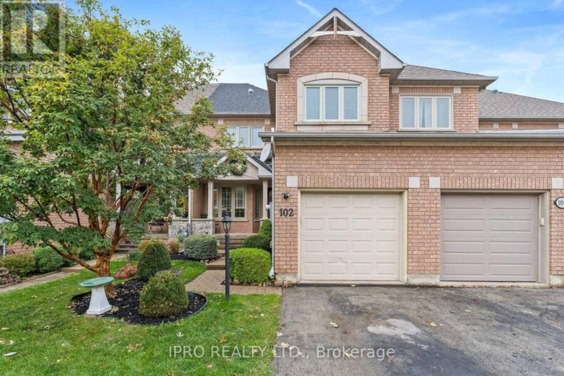 102 JAMES YOUNG DRIVE Halton Hills