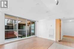 729 - 830 LAWRENCE AVENUE W Toronto