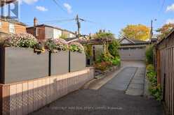 123 GREENLAW AVENUE Toronto