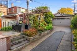 123 GREENLAW AVENUE Toronto