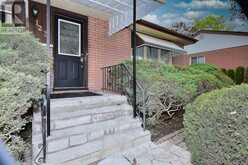 1238 ALGONQUIN BOULEVARD Peterborough