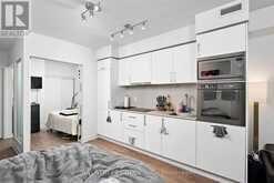 313W - 27 BATHURST STREET Toronto