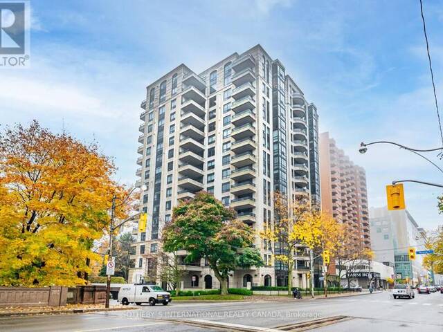 704 - 38 AVOCA AVENUE Toronto Ontario