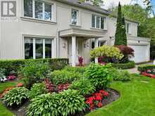 7 YORK DOWNS DRIVE Toronto