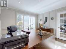 7 YORK DOWNS DRIVE Toronto