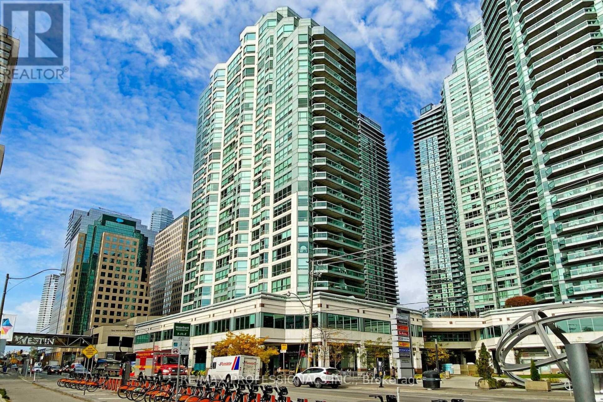 1808 - 10 QUEENS QUAY W Toronto