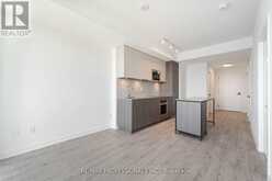 615 - 220 MISSINNHE WAY Mississauga