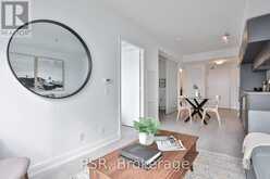 5209 - 181 DUNDAS STREET E Toronto