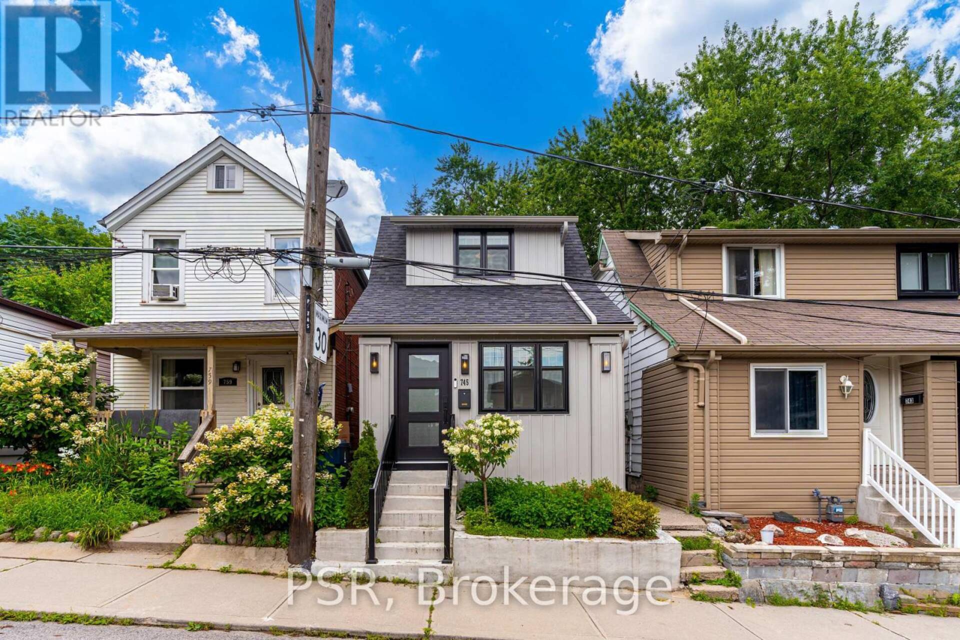 745 CRAVEN ROAD Toronto