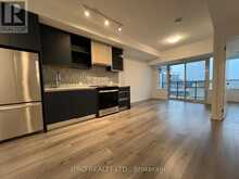 405 - 395 DUNDAS STREET W Oakville