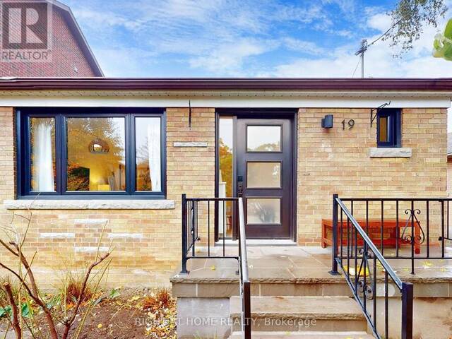 19 NEILSON AVENUE Toronto Ontario