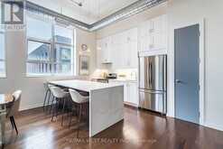 821 - 155 DALHOUSIE STREET Toronto