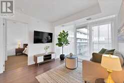 1322 - 160 FLEMINGTON ROAD Toronto