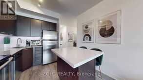 1307 - 15 BRUYERES MEWS Toronto