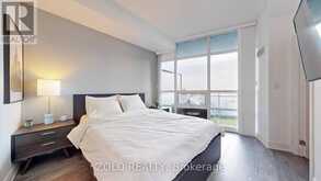 1307 - 15 BRUYERES MEWS Toronto